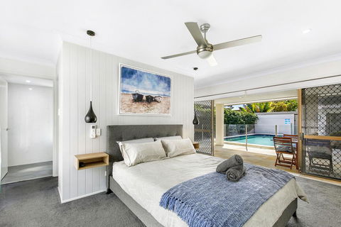 Homely Getaways In Broadbeach Waters - Dentist Search 1