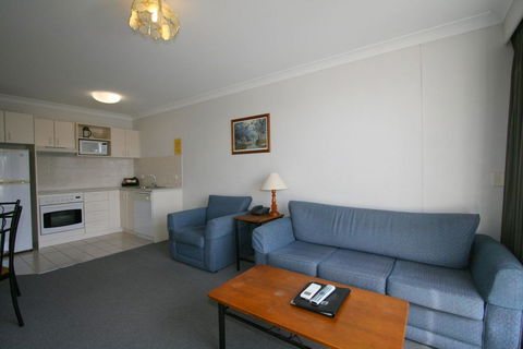 Horizons 417/10 Kosciuszko Road - Dentist Find 0