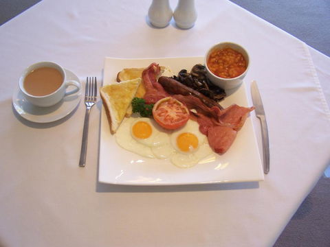 Hospitality Kalgoorlie, SureStay By Best Western - Dentist Search 3