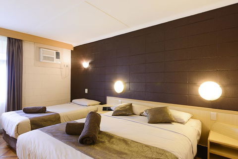 Hospitality Port Hedland - Dentists Australia 3