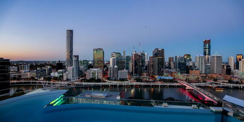 Hostrelax Residences On Hope Street - Dentist Find 1