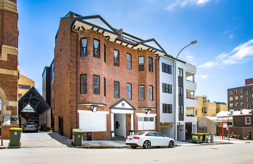 Hotel 46