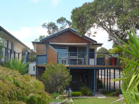 Island View 2 - Dentist Search 0