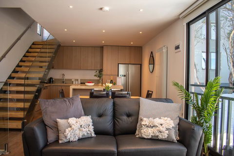 Kabuki Mt Buller - Dentist Find 0