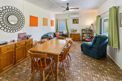 Kambera - Pet Friendly Cottage On Raymond Island - Dentists Australia 2