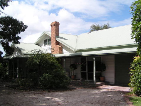 Karingal Homestead B&B - Dentists Australia 1