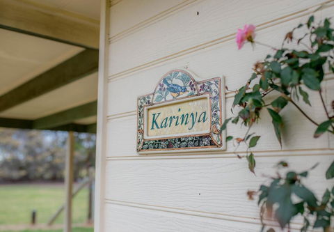 Karinya Cottage - Pet Friendly Country Retreat - Dentist Find 3