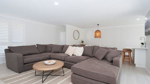 Kay's Hideaway - WiFi - Air-conditioned - Dentist Find 1