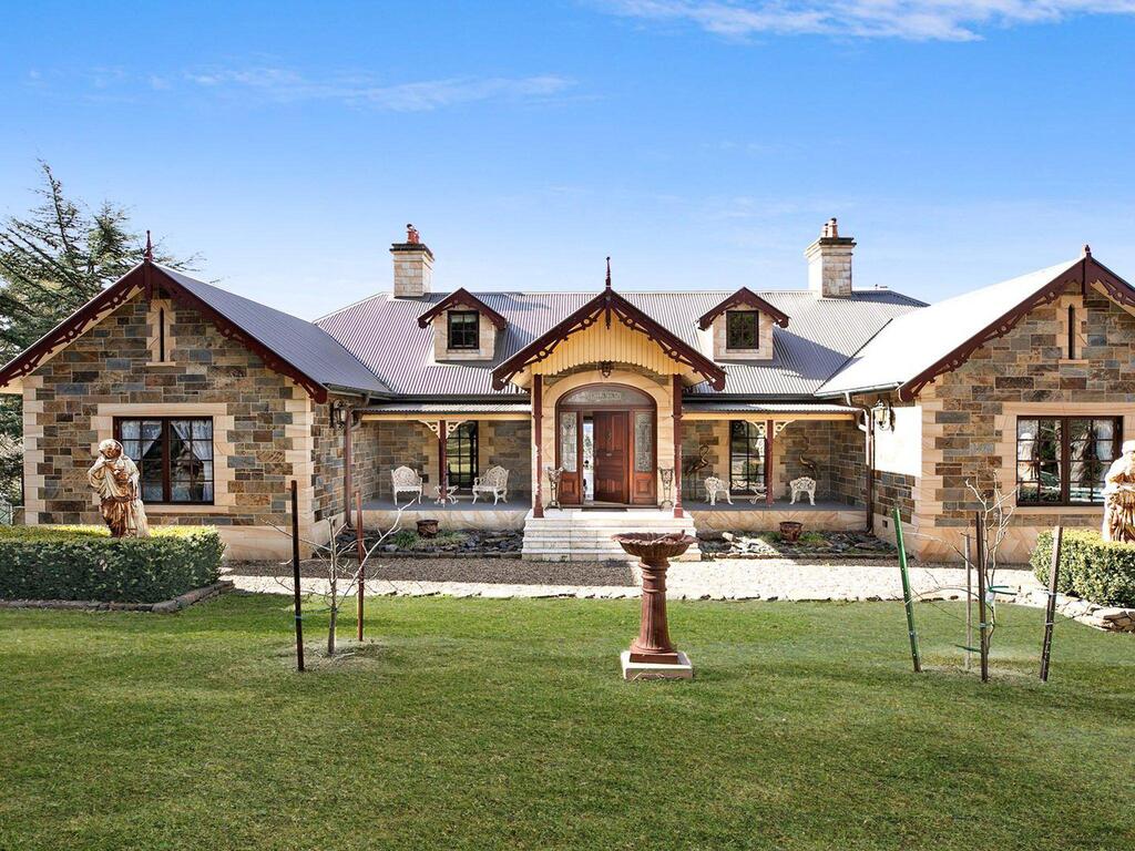 Kilburn - views as far as the eyes can see