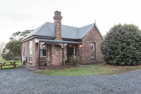 Killynaught Spa Cottages - Dentist Find 2