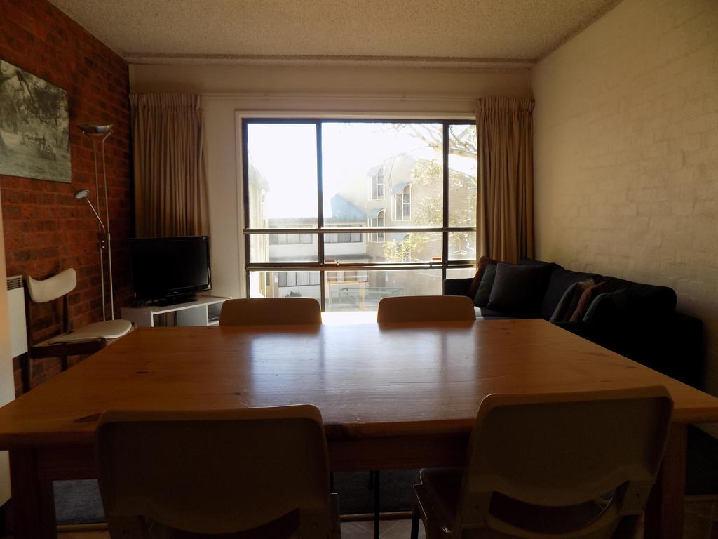 Kirwan Apartments 27