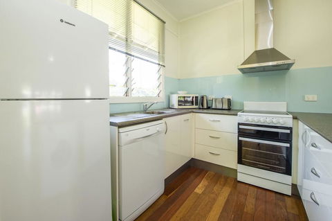 Kooyong Apartment 4 - Dentist Find 3