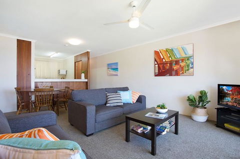 Kurrawa Lodge - Dentist Search 2