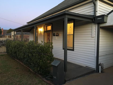 Ky Country Cottage - Dentist Search 0