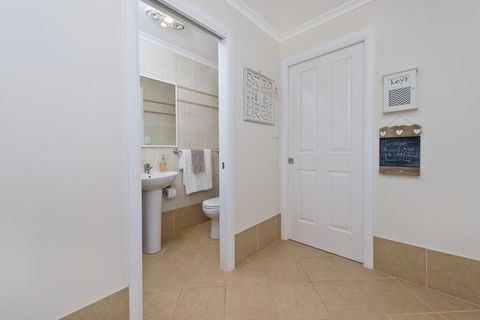 Laze Dayz At Lighthouse - Studio With Shared Pool - Dentist Find 3
