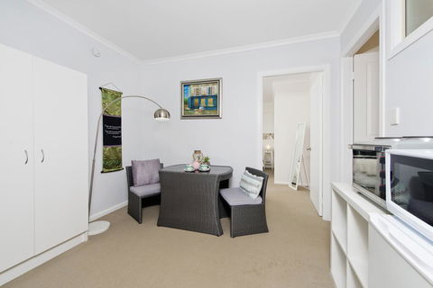 Laze Dayz At Lighthouse - Studio With Shared Pool - Dentist Find 1