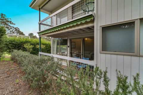 Leighton Bay Walk - Dentist Find 0