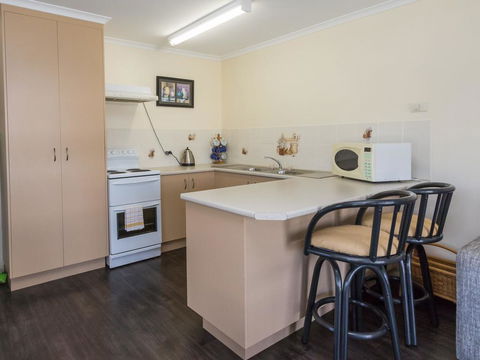 Leisure Lee Hervey Bay - Dentist Search 3