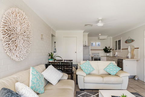 Lennox Head Beachfront Apartments - Dentist Search 2