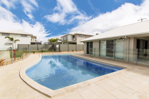 LillyPilly Resort Apartments - Dentists Australia 0