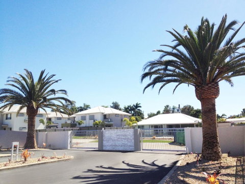 LillyPilly Resort Apartments - Dentists Australia 1