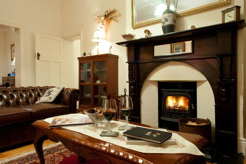 Linfield Cottage - Dentist Search 2