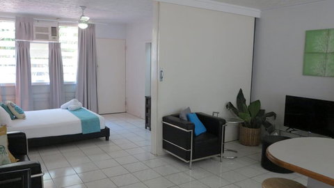 Loyang Apartments Unit 2 - Dentist Find 3