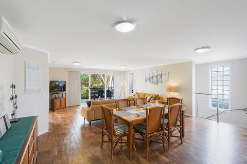 Luxury Boardwalk Apartment - Unit 7 - Dentist Find 3