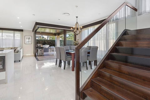 Luxury Brand New Home - Dentists Australia 2