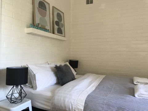 M106 Holiday Apartment In The City - Dentist Find 3