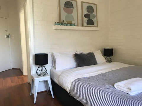 M106 Holiday Apartment In The City - Dentist Find 1