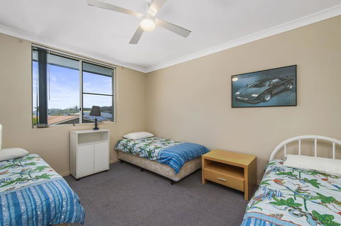 Maliblue, 5/1 Main Street, Crescent Head - Dentist Find 3