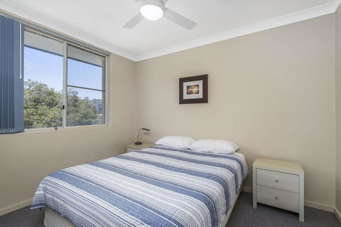 Maliblue, 5/1 Main Street, Crescent Head - Dentist Find 2