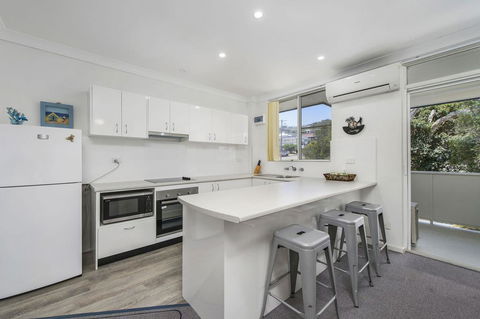 Maliblue, 5/1 Main Street, Crescent Head - Dentist Find 1