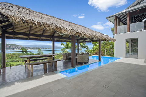 Mandalay Luxury Retreat - Dentist Find 0