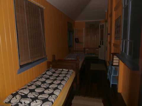 Mango Tourist Hostel - Dentist Find 3
