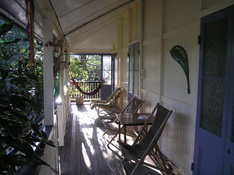 Mango Tourist Hostel - Dentist Find 1
