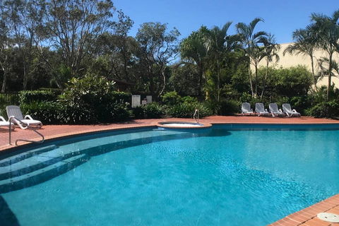 Marcoola Beachfront 3BR -Pool-100m To The Beach. - Dentist Find 3