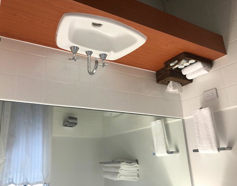 Matador Motor Inn - Dentist Find 3