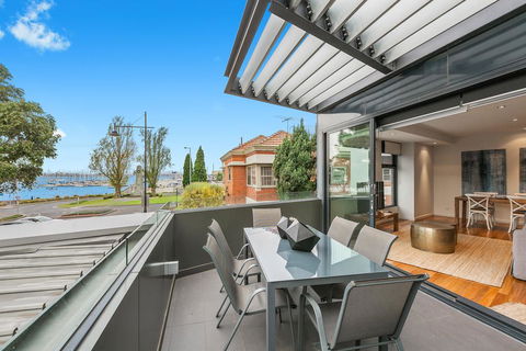 Melbourne Holiday Apartments Williamstown - Dentist Find 3