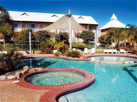 Mercure Bunbury Sanctuary Golf Resort - Dentist Find 3