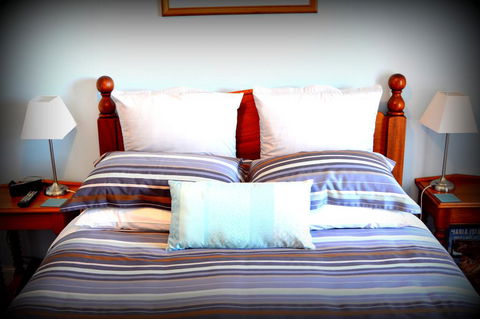 Meredith House - Dentist Search 2