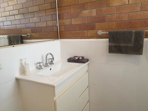 Merino Motor Inn - Dentist Find 2
