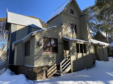 Merrigang Chalet, Dinner Plain - Dentist Find 0