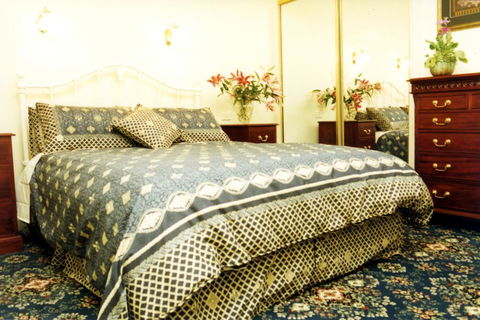 Merton Manor Exclusive B&B - Dentists Australia 3