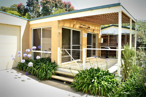 Metung Cottage - Dentist Find 2