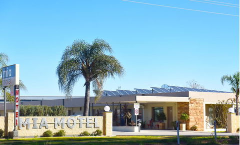 Mia Motel - Dentist Search 0