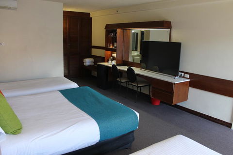 Mid City Ballarat - Dentists Australia 1