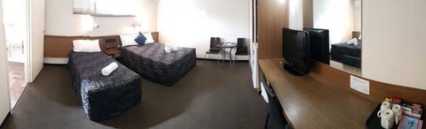 Miners Lodge Motor Inn - Dentists Australia 2