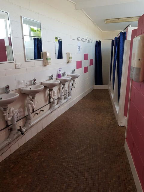 Minjerribah Island Accommodation Straddie - Dentist Find 1